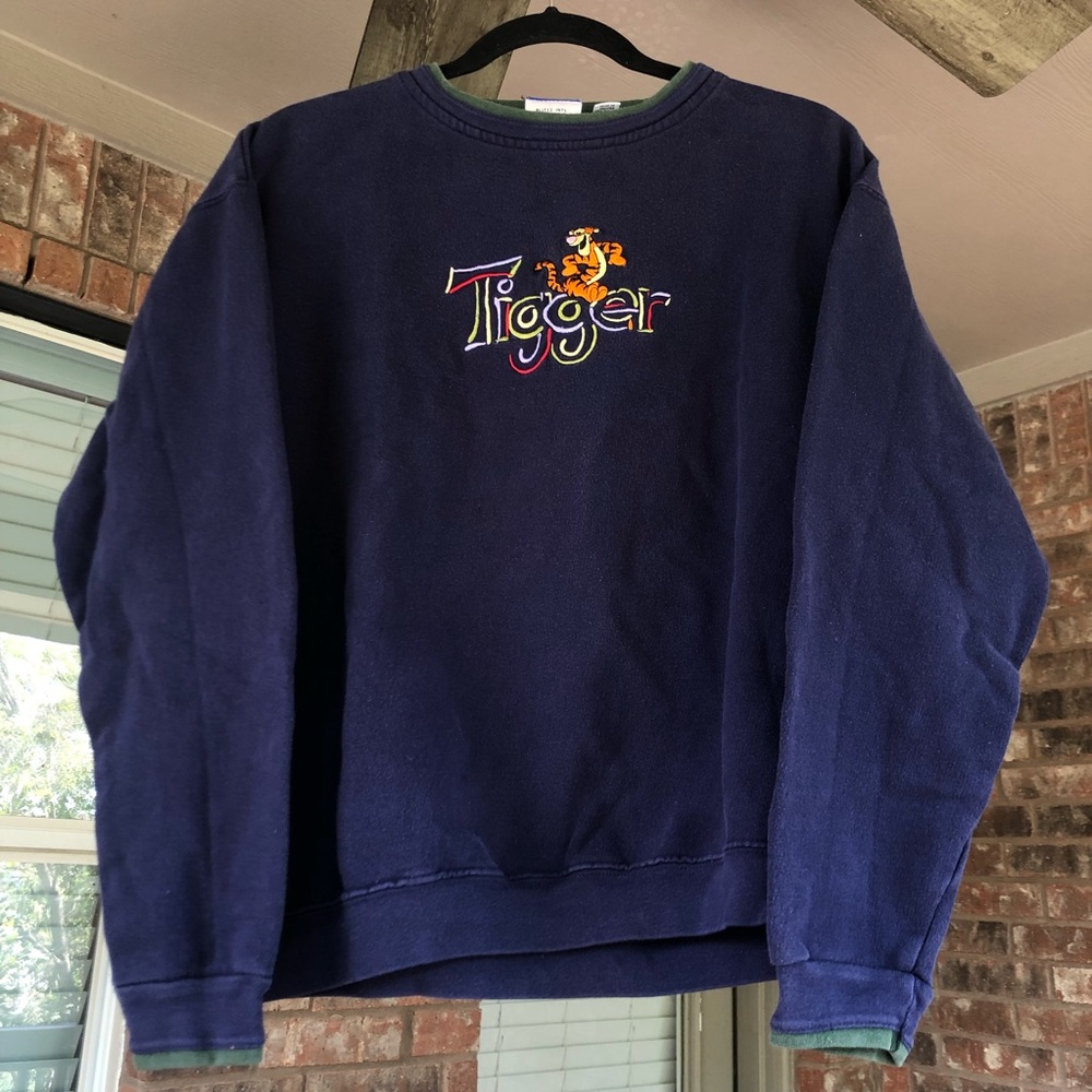 Vintage 90’s Winnie the Pooh Sweatshirt Crewneck